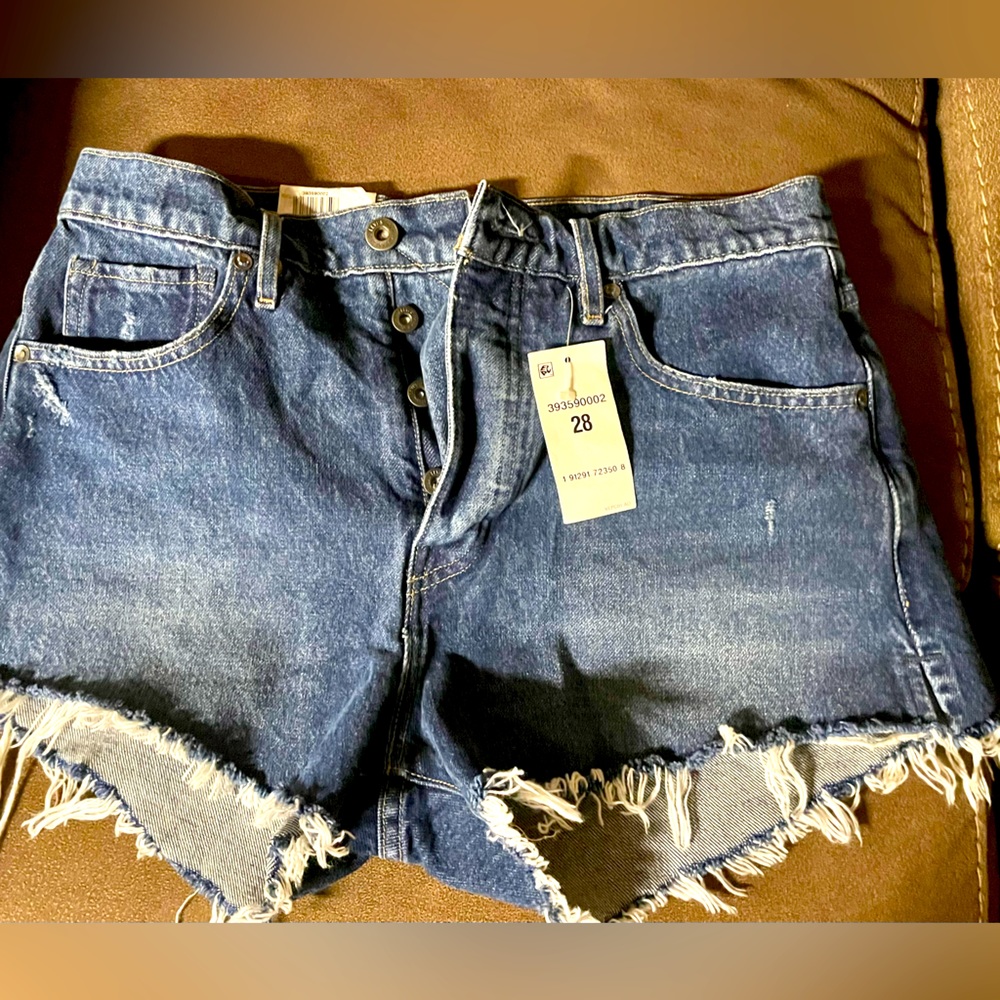 NWT LEVIS high waist cut offs